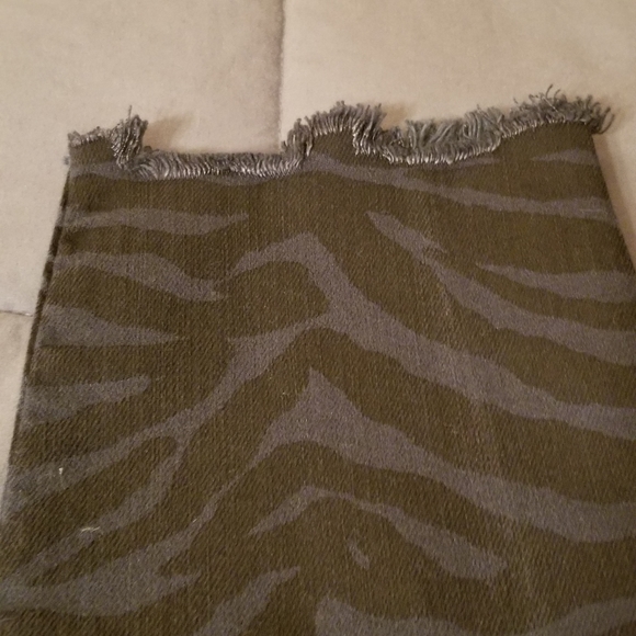 🦓 Fun Zara Sz 4 Zebra Print High Rise Jeans - Picture 6 of 7